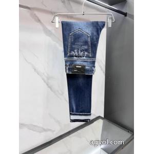 ジーンズコピー 商品 販売DIORお洒落スタイル新作在庫希少
