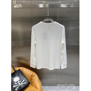 ディオールの新ラウンドネック長袖Tシャツネットレッド
