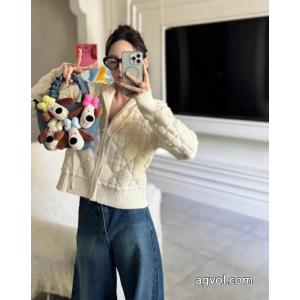日本未入荷カラー今季新作 セールディオールセーターコート激安 ブランド