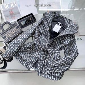 DIOR最新フルDジャカード連帽ミディアムコート