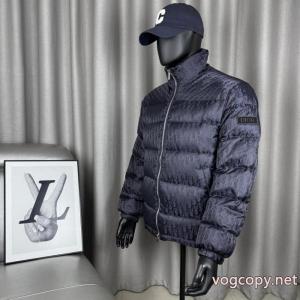 Diorダウンジャケット偽物 ブランド 販売2026新作大注目 高級ブランド  柔らかい色調