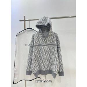 DIORコート偽物 通販大人の色気を印象に 2026秋冬特集 最安値挑戦！