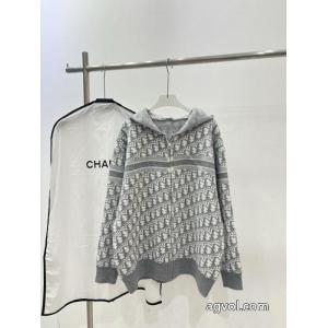 DIORコート偽物 通販大人の色気を印象に 2026秋冬特集 最安値挑戦！