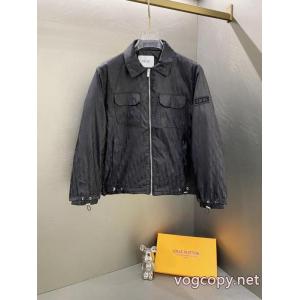 綿入れの服Dior最高ランク 話題が沸騰中 韓国ファッションブランド スーパー コピー 通販