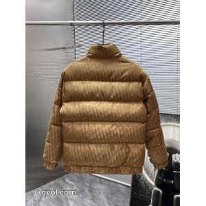 ブランド 品 コピー最安価格新品 財布 スーパーコピー 通販 2026年冬 オススメ新作DIOR綿入れの服