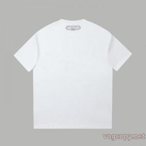 偽物 通販 Dior2026-2026 冬の新作も！ 今すぐ取り入れたい 大人気希少Tシャツ