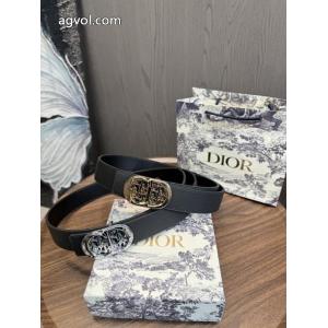 ブランド 偽物 通販ベルトDIOR魅力的 最安値 セールで嬉しい入荷