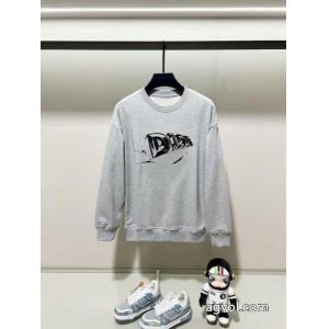 DIORパーカー偽 ブランドお洒落に魅せる 爽快感が絶妙にマッチ 人気モデル愛用