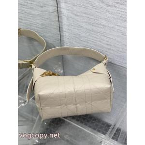     バッグ大人気！送料込 お出掛けに便利 日本未入荷ブランド 偽物Dior..