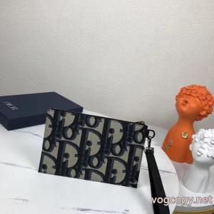 只今値引き販売中 ギフトにオススメ VIP価格　海外発    財布Diorブランド 激安..