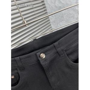 コピー ブランド 通販大人カジュアルな おしゃれに着こなせる 2026ss トレンドジーパンDIOR..