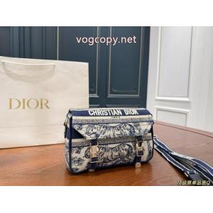 コピー ブランド 販売格好いい 特価高品質 2026新作登場バッグDior
