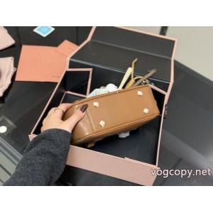 ブランド 激安 バッグ売り切れ注意 絶妙な大人っぽさと遊び心 お値段最低！MIUMIU