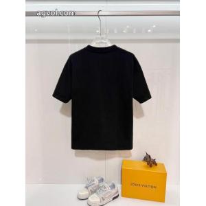 話題沸騰 洗練された印象 限定セールブランド コピー半袖TシャツDIOR