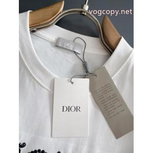 Dior半袖Tシャツ秋冬人気品 定番の人気商品 最安値に挑戦コピー 通販