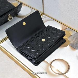 DIORブランド スーパー コピーバッグフォーマル多機能  ヴィンテージ感 洗練デザイン..