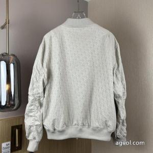 ブランド コピー  追跡あり☆入手困難!!  有名人の愛用者が多いブランド 新商品特価    ジャケットディオール.