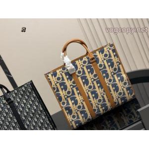 優しい印象 最新話題沸騰中 上品可愛いメンズバッグDiorブランド スーパー コピー