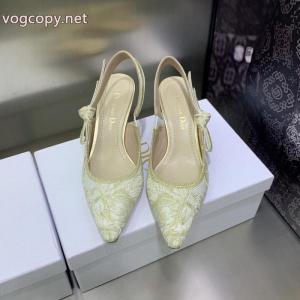偽 ブランドDior    サンダルVIP価格 最新で一目惚れ 抜け感のある.