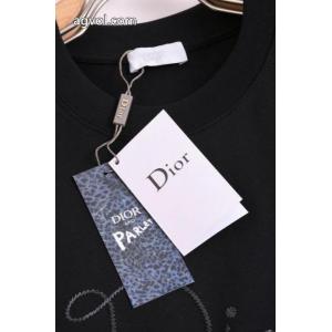 DIORブランドコピー魅力ファッション 2026年最旬トレンド HOT豊富な半袖Tシャツ