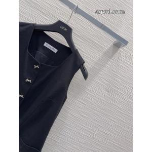 ブランド コピー 優良店ディオール爆買い新作 使い勝手も良好 目玉商品 ワンピース..