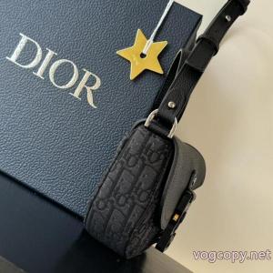  2026ブランドコピー今シーズン新作 在庫一掃セール 人気アイテムも同時にチェックバッグDior..