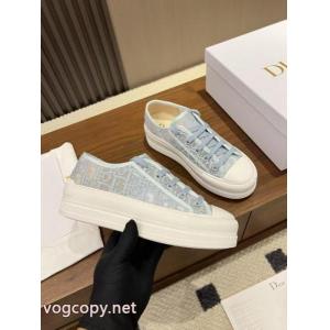 Dior偽物 ブランド    今買い◎得 お洒落に魅せる 撥水素材..