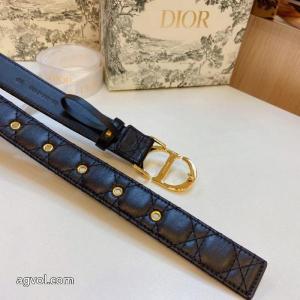 ベルトブランド コピー 通販DIOR目を引く1着 大好評アイテム 海外モデル..