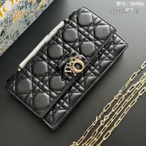 オシャレデザインが人気 期間限定特別価格 値下げDIORスーパー コピー 品バッグ..
