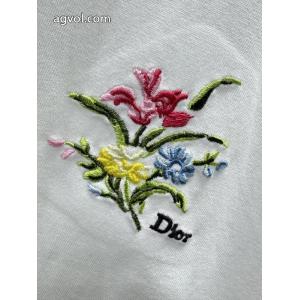 スタイルアップ上品 在庫一掃セール ファション性の高いDIOR半袖Tシャツブランド 偽物 通販