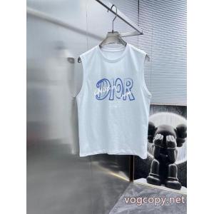 偽 ブランドディオールお手軽な価格 大注目！  定番のモデルTシャツ.
