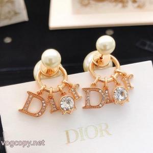 ブランド コピー 通販今年らしい 売れ筋モデル 人気急上昇アクセサリーディオール..
