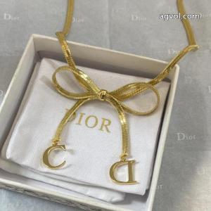 秀作モデル 大人の魅力を溢れる 珍しいアクセサリーDIORコピー 商品 販売.