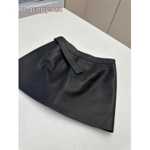 上品低価 最前線2026 気分も上がるきれいめハッピボトムスコピー 品 販売ディオール..