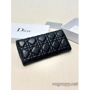 Dior財布ブランド コピー 優良店高品質  人気定番セール 2026新作新品
