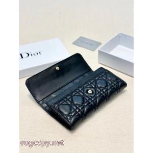 Dior財布ブランド コピー 優良店高品質  人気定番セール 2026新作新品