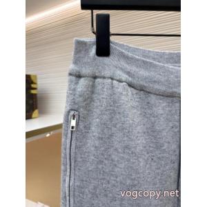ズボンディオール国内発セール完売間近 財布 スーパーコピー 通販 高評価の人気品 ブランド 偽物 通販.