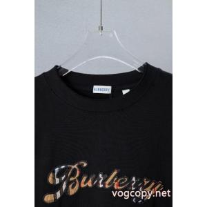 Tシャツバーバリーコピー 商品 通販SALE 2026 上品カジュアルな雰囲気に 大胆なデザイン.