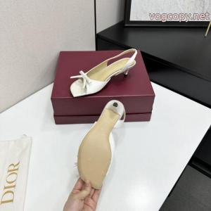 抜群な新鮮度 関税補償新作限定めっちゃ綺麗色 今季トレンドスーパー コピー 品 サンダルディオール.