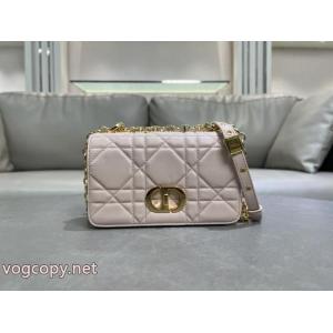 Diorバッグ偽物 ブランドお洒落スタイル 大人着用可 驚きの破格値人気.