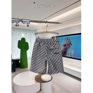 ブランド 激安 スラックス在庫あり即発 完売品冬に大活躍間違いなし 秋冬のマストバイのアイテムDIOR.