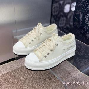 スニーカーブランド コピー 優良トレンドアイテムが狙い目 【大人気】定番商品 高感度アイテムDior.