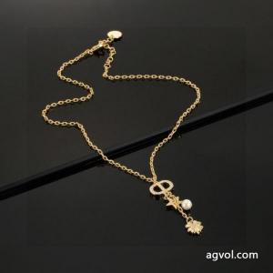 ブランド 偽物 激安 通販新着入荷 定番の魅力 美品ネックレスDIOR