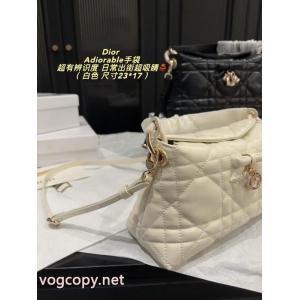 Diorブランド 通販バッグ早期完売 ネクストヒット必至ブランド デイリーに使いたい！.