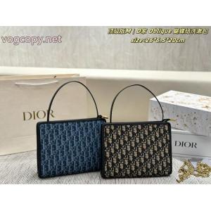 レディースバッグ偽物 ブランド ショップ人気定番 上品な輝きを放つ形 お買い得品 Dior