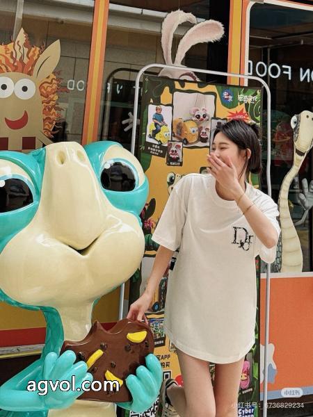 25ss洗練デザイン人気急上昇スーパー コピー ブランド 通販半袖TシャツDIOR 1