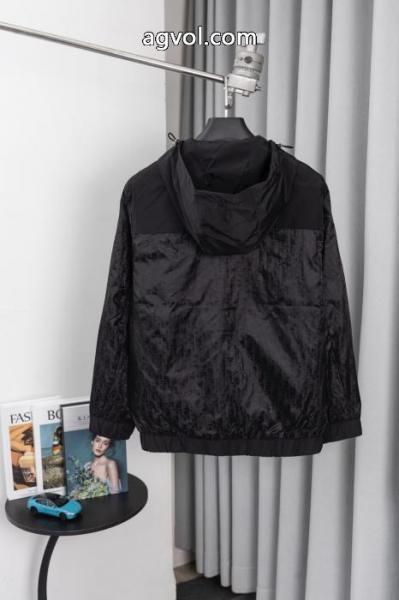 Dior/ディオール胸元アルファベットロゴフルプリントジョイントキャップコート 2