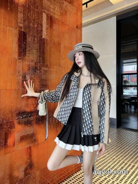 DIORパッチワークプリントクラシックなオールドフラワージャカードコート 1