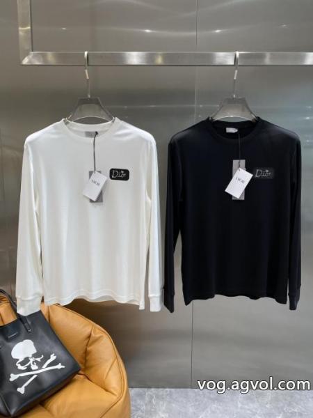 ディオールの新ラウンドネック長袖Tシャツネットレッド 0 