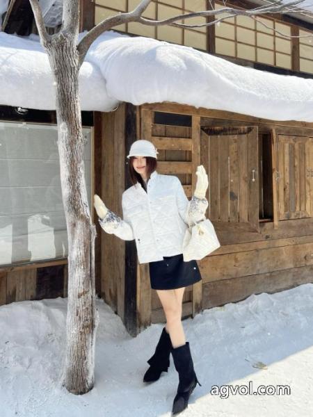 DIORクラシック菱格子キルティング動物園ロゴ綿入れの服 5